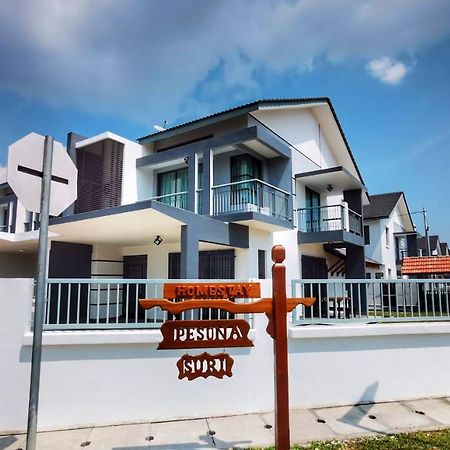 Pesona Suri Homestay Batu Pahat Luaran gambar