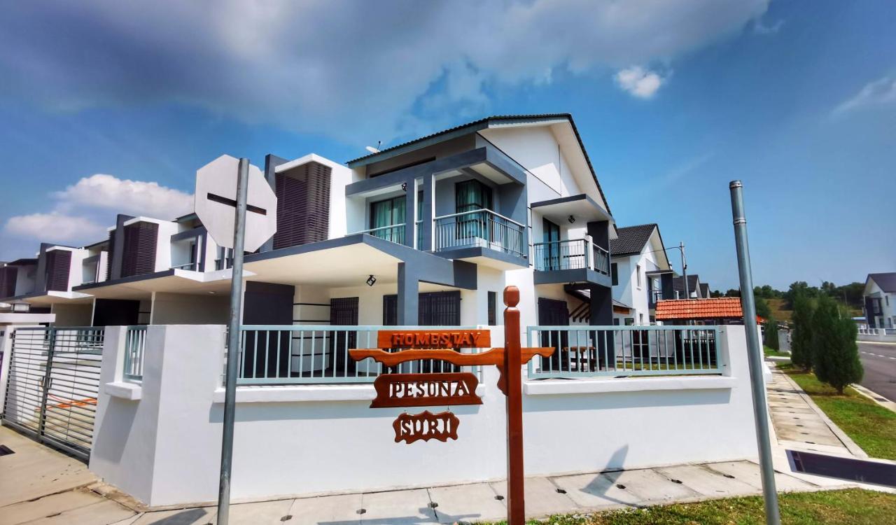 Pesona Suri Homestay Batu Pahat Luaran gambar